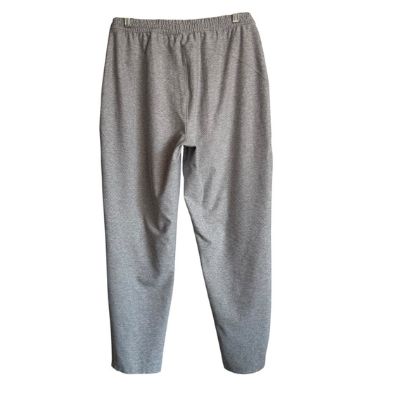Outdoor Voices CloudKnit Athleisure Pants, Fog Grey, Size Medium - Picture 2 of 12